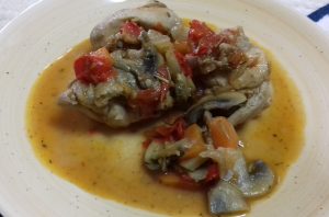 Conejo con champiñones