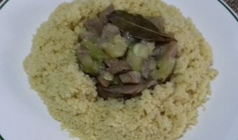 Cuscús con setas y calabacín