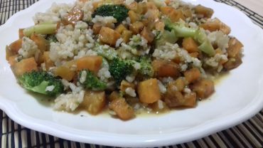 arroz integral con brócoli y boniato