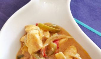 Curry de pollo con pimientos