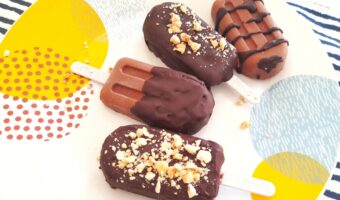 Helados de chocolate y avellanas