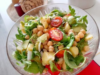Ensalada de garbanzos y patatas