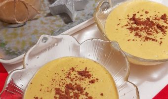 Flan de mango