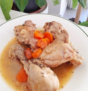 Pollo en escabeche