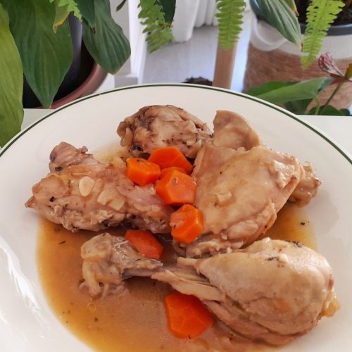 Pollo en escabeche
